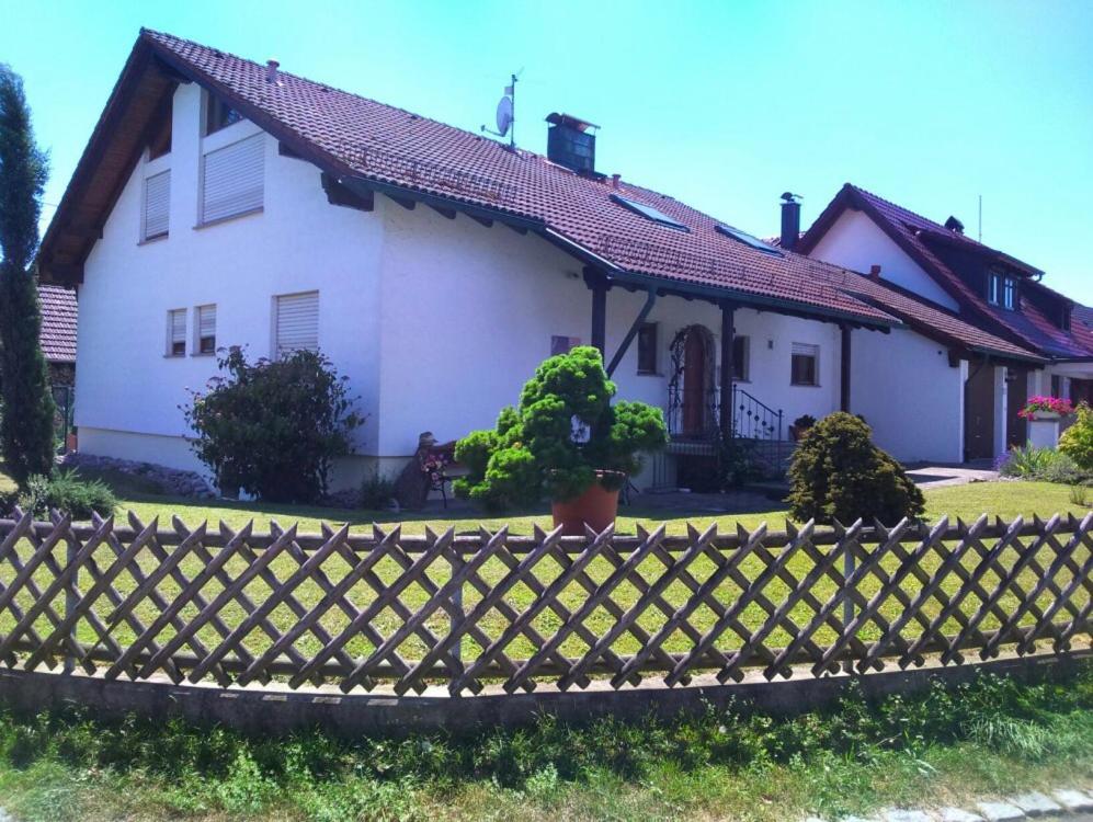 Haus Saentisblick Apartment Eriskirch Luaran gambar